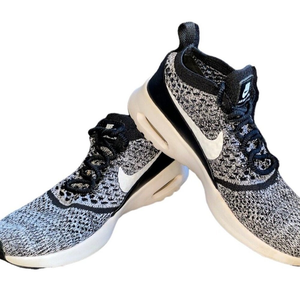 Womens Size 6.5 NIKE AIR MAX Thea Ultra Flyknit Oreo Black White GOOD Condition!
